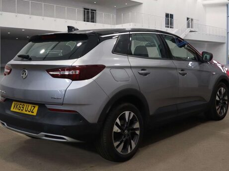 Vauxhall Grandland X 1.2 Grandland X Sport Nav T S/S 5dr 3
