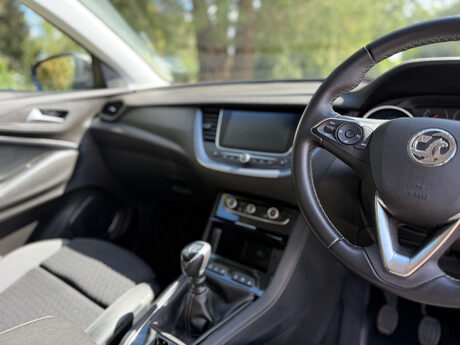 Vauxhall Grandland X 1.2 Grandland X Sport Nav T S/S 5dr 20