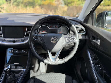 Vauxhall Grandland X 1.2 Grandland X Sport Nav T S/S 5dr 57
