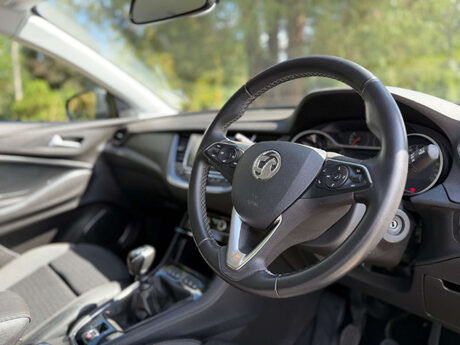 Vauxhall Grandland X 1.2 Grandland X Sport Nav T S/S 5dr 27