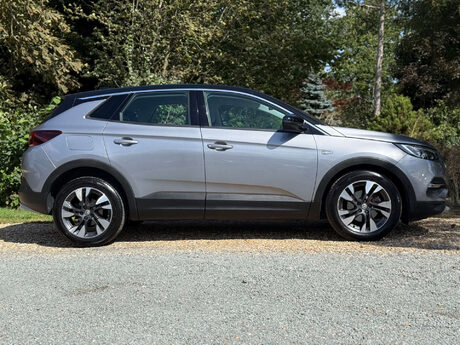 Vauxhall Grandland X 1.2 Grandland X Sport Nav T S/S 5dr 13
