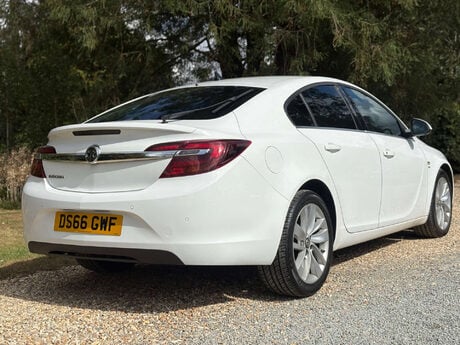 Vauxhall Insignia 1.4 Insignia SRi Nav S/S 5dr 12