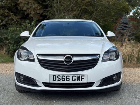 Vauxhall Insignia 1.4 Insignia SRi Nav S/S 5dr 3