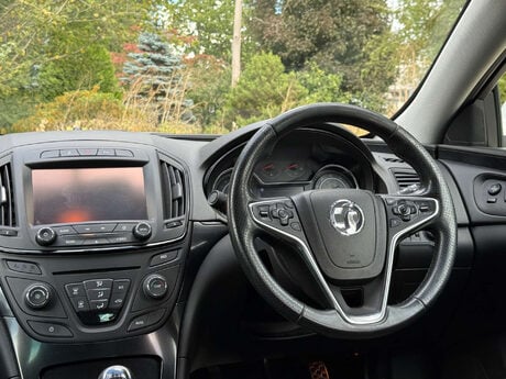 Vauxhall Insignia 1.4 Insignia SRi Nav S/S 5dr 14