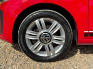 Volkswagen Up 1.0 Up by Beats 5dr 18