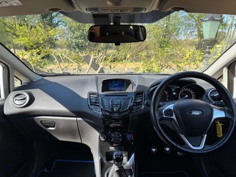 Ford Fiesta 1.0T EcoBoost Zetec S Euro 6 (s/s) 3dr 11
