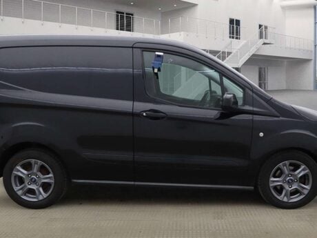 Ford Transit Courier 1.5 Transit Courier Limited TDCi 9