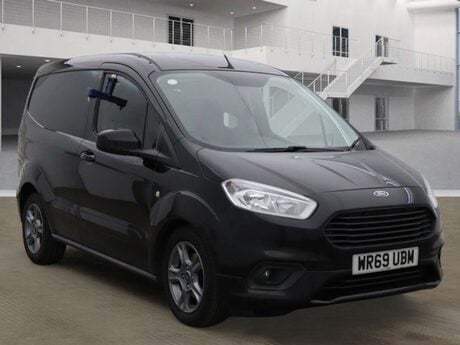 Ford Transit Courier 1.5 Transit Courier Limited TDCi 5