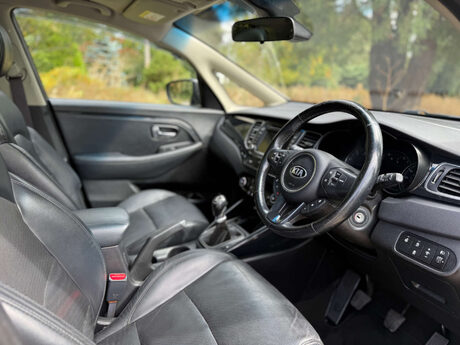 Kia Carens 1.7 Carens 3 Sat Nav EcoDynamics CRDi 5dr 4