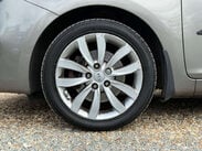 Kia Carens 1.7 Carens 3 Sat Nav EcoDynamics CRDi 5dr 38