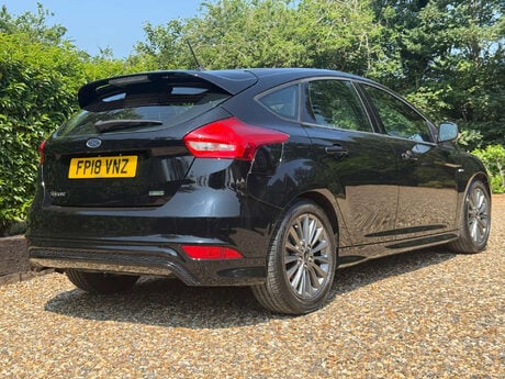 Ford Focus 1.0T EcoBoost ST-Line Euro 6 (s/s) 5dr 5