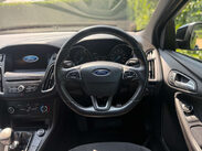 Ford Focus 1.0T EcoBoost ST-Line Euro 6 (s/s) 5dr 23