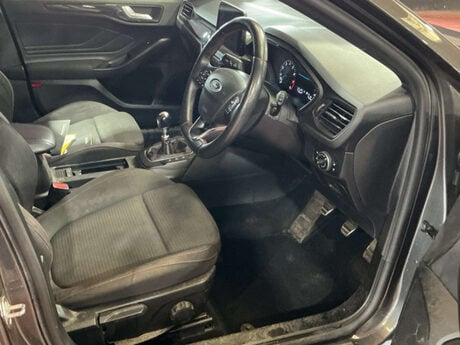 Ford Focus 1.0 Focus ST-Line 5dr 7
