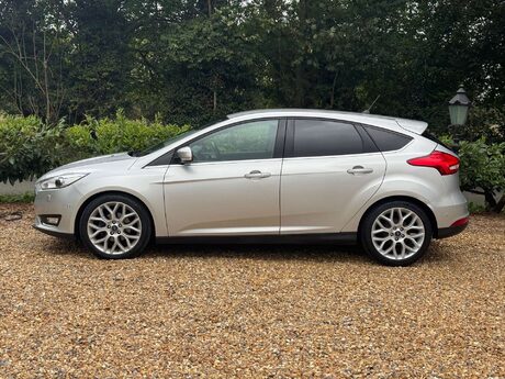 Ford Focus 1.0 Focus Titanium X 5dr 10