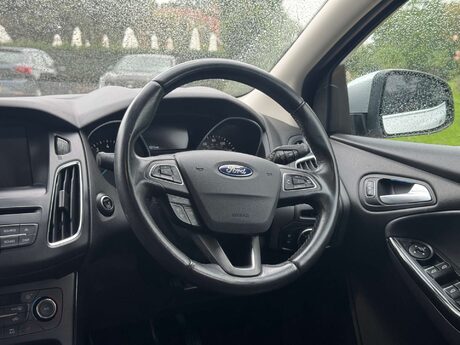 Ford Focus 1.0 Focus Titanium X 5dr 17