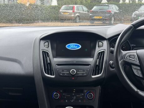 Ford Focus 1.0 Focus Titanium X 5dr 16