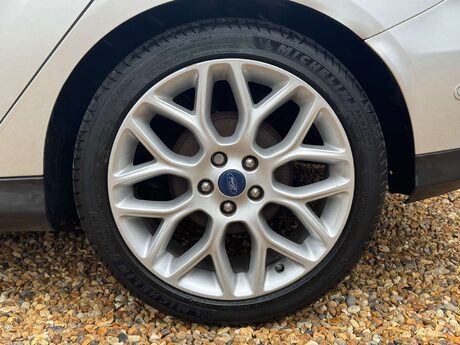 Ford Focus 1.0 Focus Titanium X 5dr 22