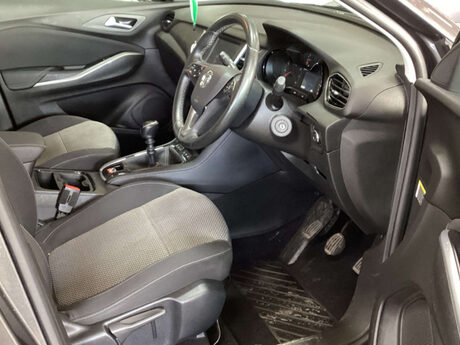 Vauxhall Grandland X 1.2 Grandland X SE T S/S 5dr 8