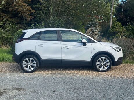Vauxhall Crossland X 1.2 Crossland  X SE Ecotec S/S 5dr 4