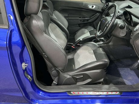 Ford Fiesta 1.6 Fiesta ST-2 T 3dr 8