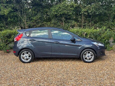 Ford Fiesta 1.2 Fiesta Zetec 5dr 7