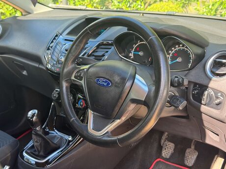 Ford Fiesta 1.2 Fiesta Zetec 5dr 30