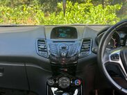 Ford Fiesta 1.2 Fiesta Zetec 5dr 9