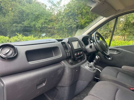 Vauxhall Vivaro 1.6 Vivaro  2900 Sportive CDTi 22