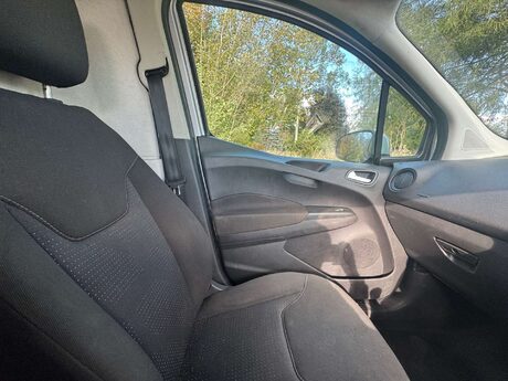 Ford Transit Courier 1.0 Transit Courier Trend 9