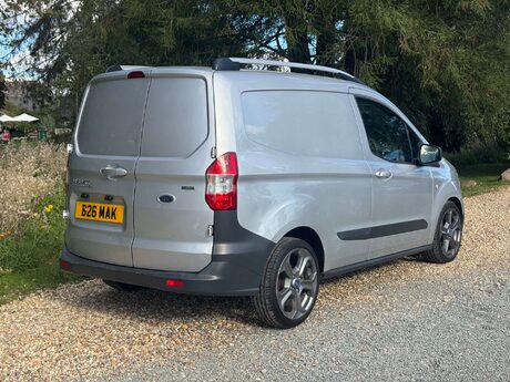 Ford Transit Courier 1.0 Transit Courier Trend 21
