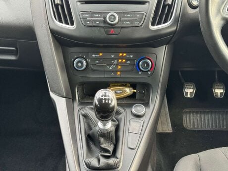 Ford Focus 1.0 Focus Zetec S 5dr 13