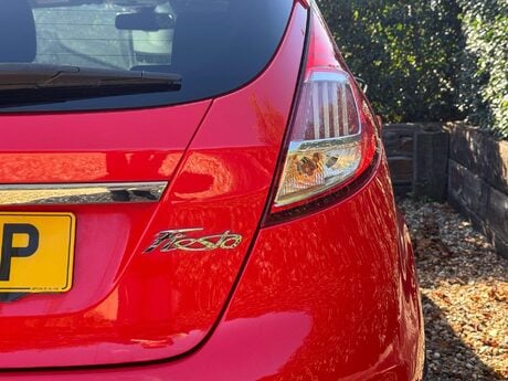 Ford Fiesta 1.0 Fiesta Titanium T Auto 5dr 10