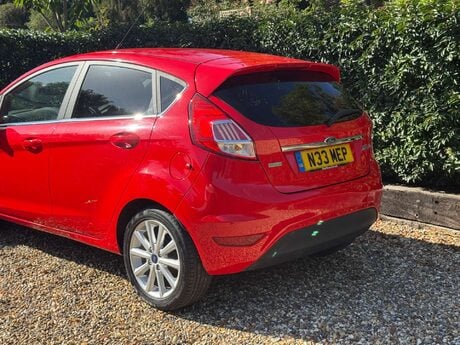 Ford Fiesta 1.0 Fiesta Titanium T Auto 5dr 8