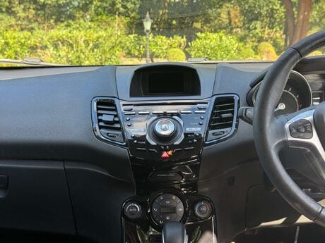 Ford Fiesta 1.0 Fiesta Titanium T Auto 5dr 21