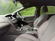 Ford Focus 1.0 Focus ST-Line 5dr 32