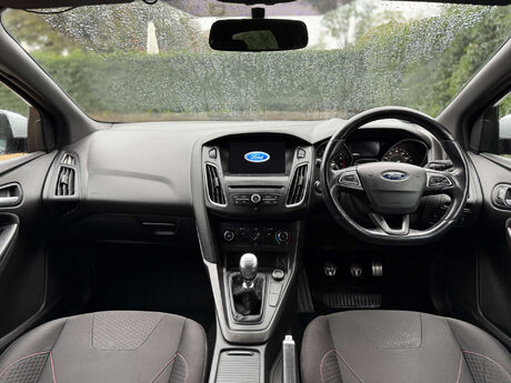 Ford Focus 1.0 Focus ST-Line 5dr 19