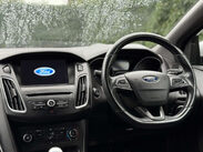 Ford Focus 1.0 Focus ST-Line 5dr 3