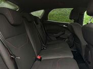 Ford Focus 1.0 Focus ST-Line 5dr 37