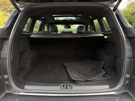 Ford Kuga 1.5 Kuga ST-Line 4x4 Auto 4WD 5dr 28