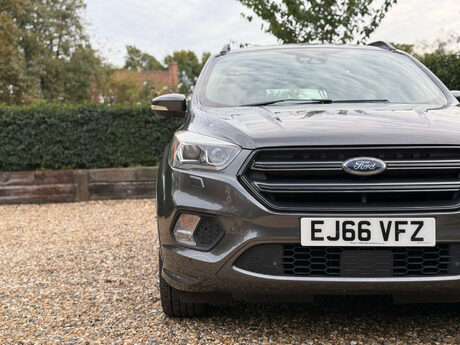 Ford Kuga 1.5 Kuga ST-Line 4x4 Auto 4WD 5dr 18