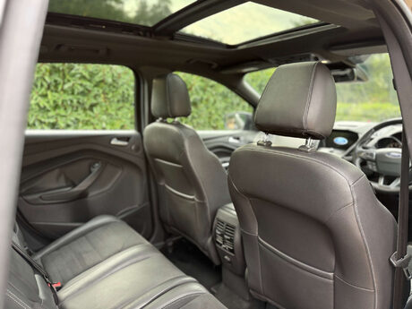 Ford Kuga 1.5 Kuga ST-Line 4x4 Auto 4WD 5dr 9