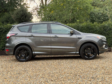 Ford Kuga 1.5 Kuga ST-Line 4x4 Auto 4WD 5dr 15