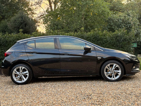 Vauxhall Astra 1.4 Astra SRi Nav T 5dr 11