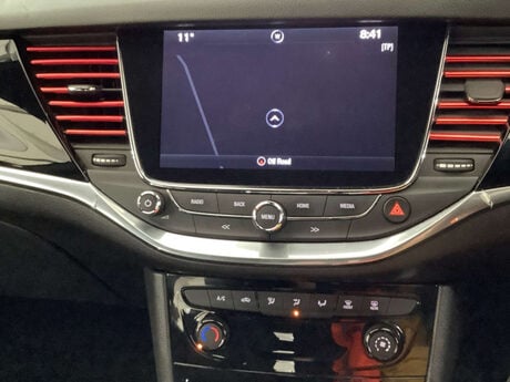 Vauxhall Astra 1.4 Astra SRi Nav T 5dr 9
