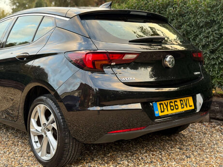 Vauxhall Astra 1.4 Astra SRi Nav T 5dr 3