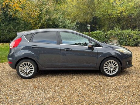 Ford Fiesta 1.0 Fiesta Titanium 5dr 4