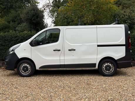 Vauxhall Vivaro 1.6 Vivaro  2700 CDTI 5