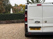 Vauxhall Vivaro 1.6 Vivaro  2700 CDTI 8