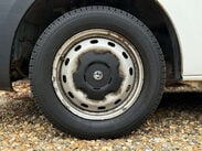 Vauxhall Vivaro 1.6 Vivaro  2700 CDTI 28