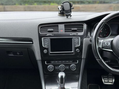 Volkswagen Golf 2.0 Golf GTi Performance Semi-Auto 3dr 22